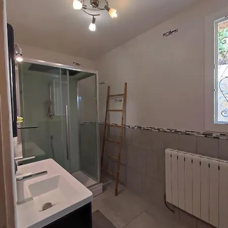 Holiday home Maison De Charme 12 Pers Piscine Hors-sol Chauffee Saint-Cybranet